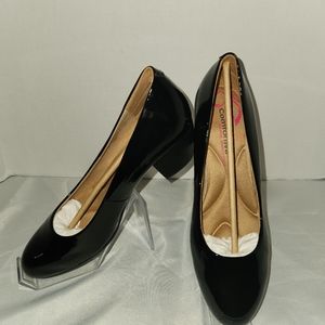 *Brand New, Comfortiva black patent leather pumps, size 10.